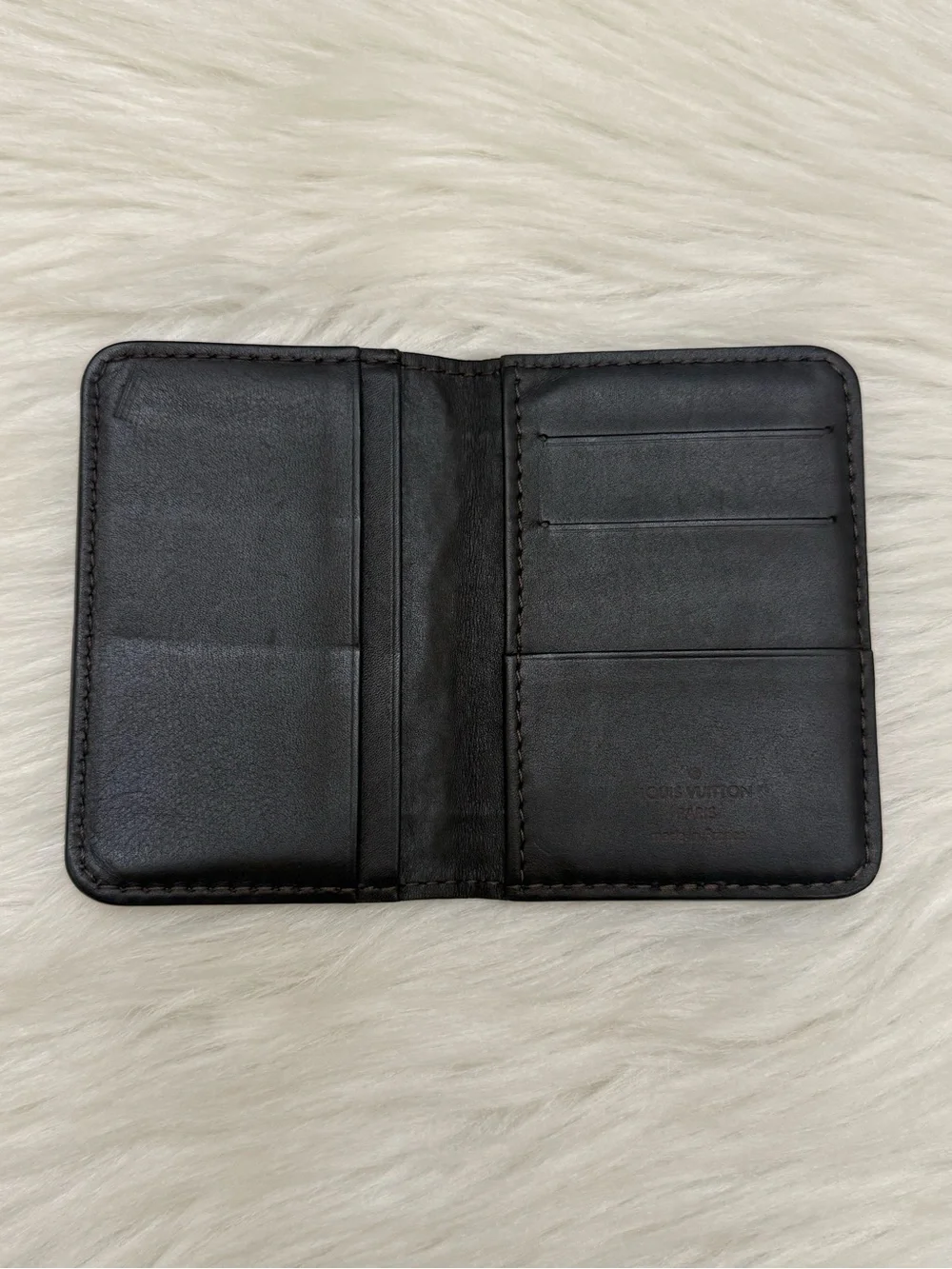 LOUIS VUITTON - BROWN LEATHER BIFOLD POCKET ORGANIZER WALLET “UTAH”